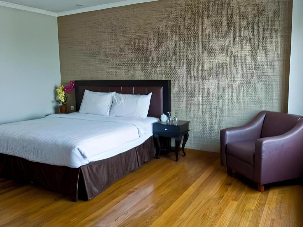 P Hotel Джакарта Екстериор снимка
